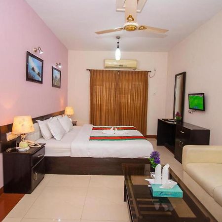 Hotel The Rahmania International Dhaka Exterior photo