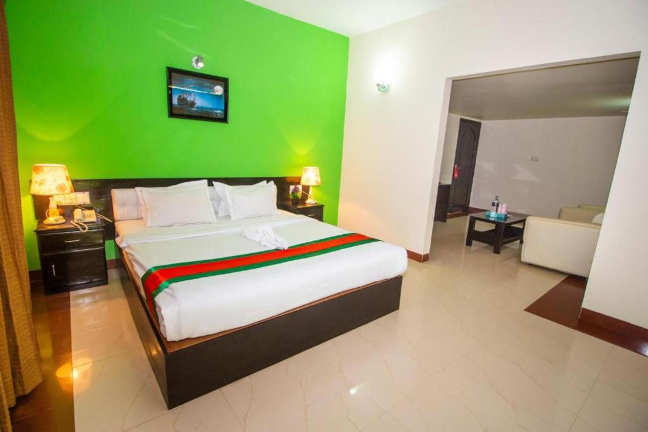 Hotel The Rahmania International Dhaka Exterior photo