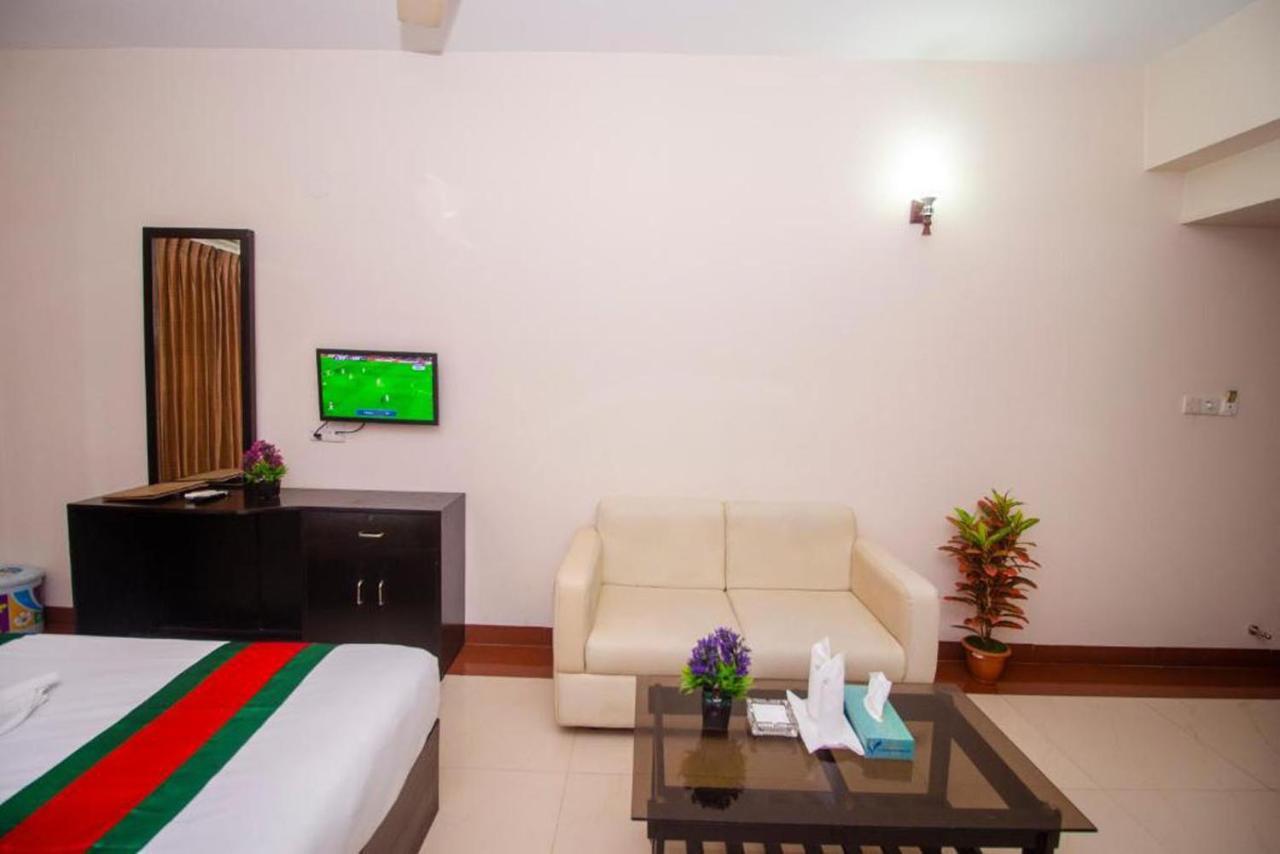 Hotel The Rahmania International Dhaka Exterior photo