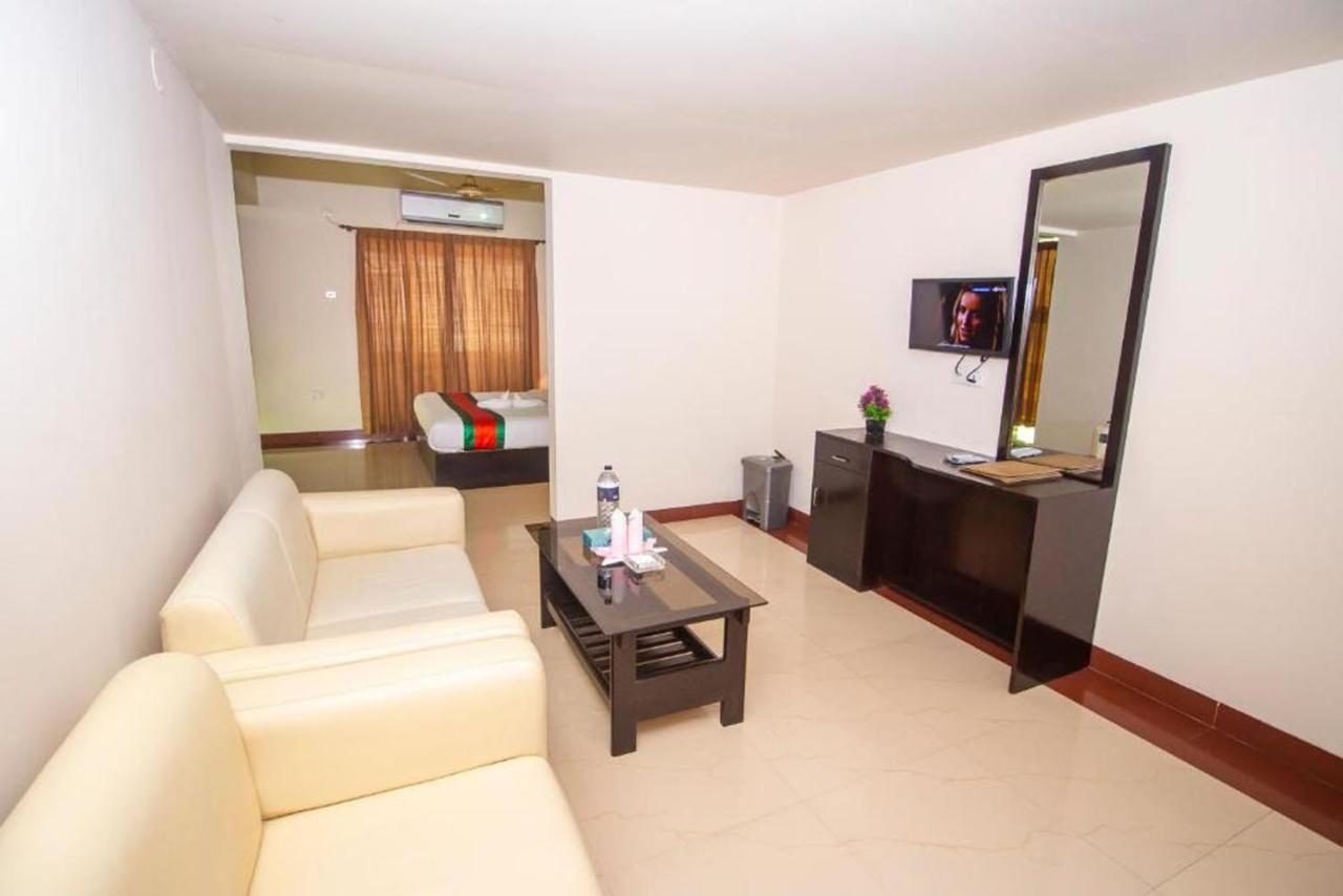 Hotel The Rahmania International Dhaka Exterior photo